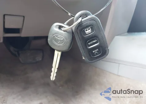 2005 Toyota 4Runner Sr5 V6 z USA, uszkodzony, nr VIN JTEBU14R450067960